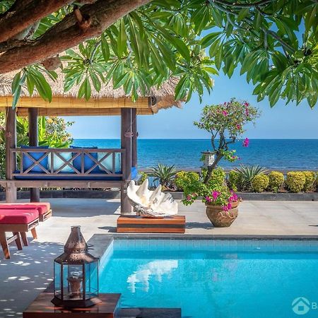Villa Kamboja - Intimate Luxury Lovina Beach Villa Banjar  Kültér fotó