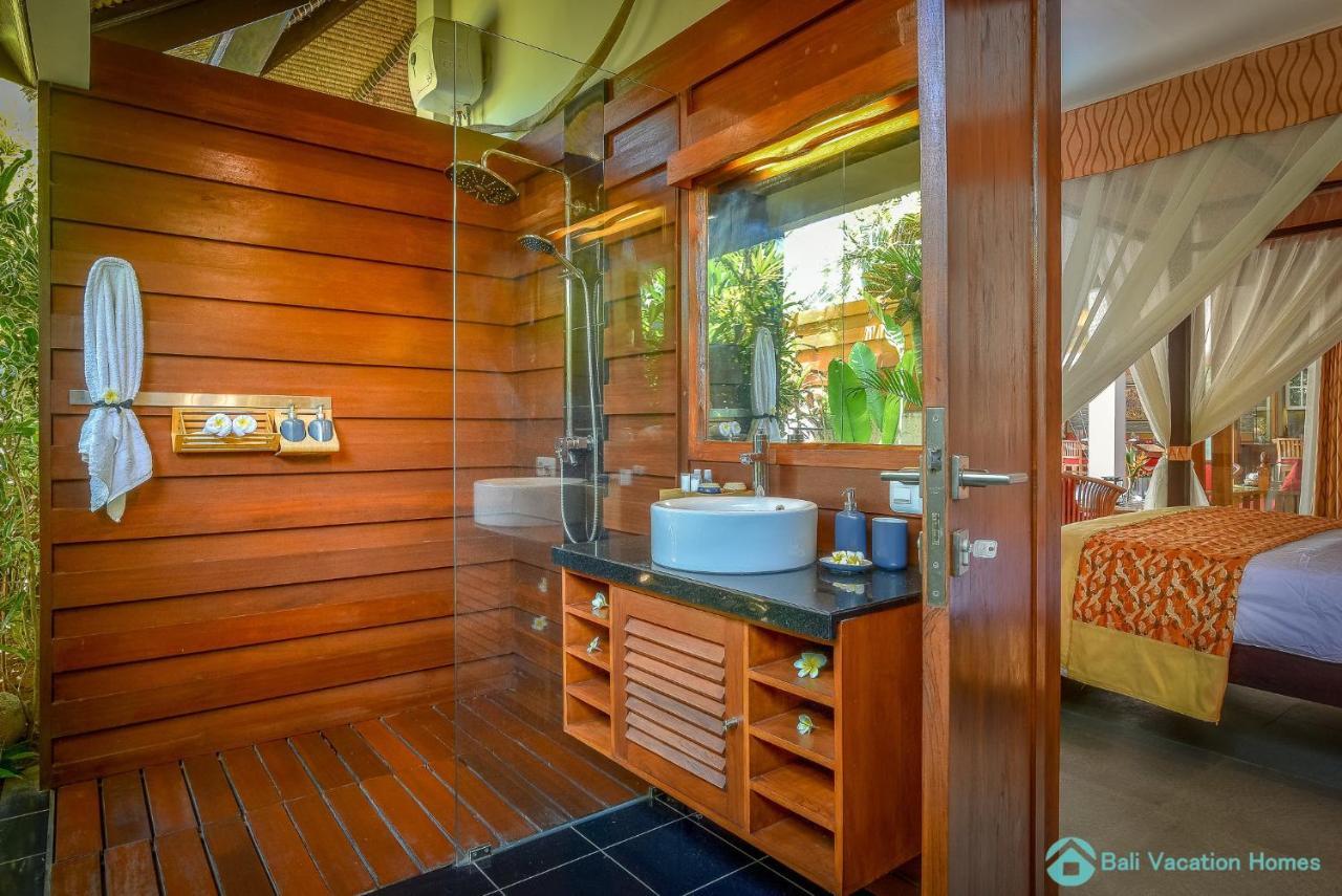 Villa Kamboja - Intimate Luxury Lovina Beach Villa Banjar  Kültér fotó